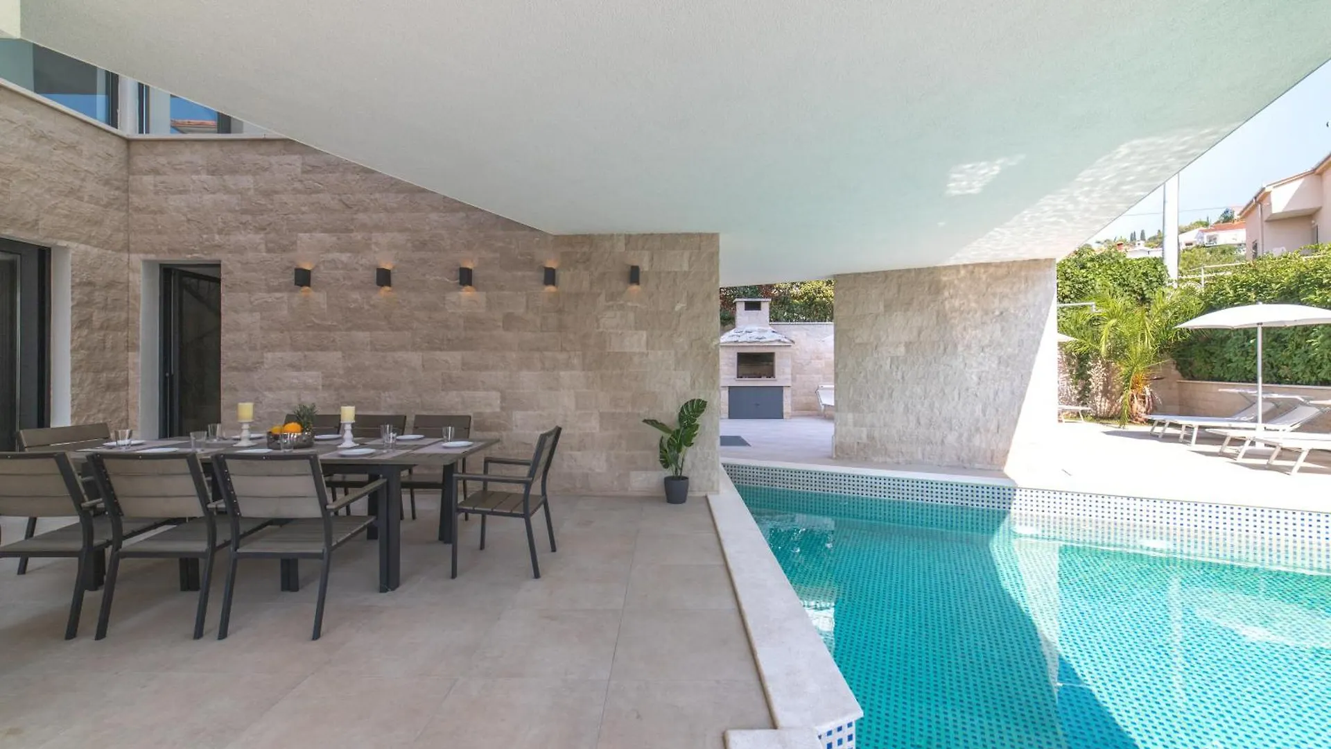 Luxury Villa Close To The Beach With Pool Abeona Τρογκίρ