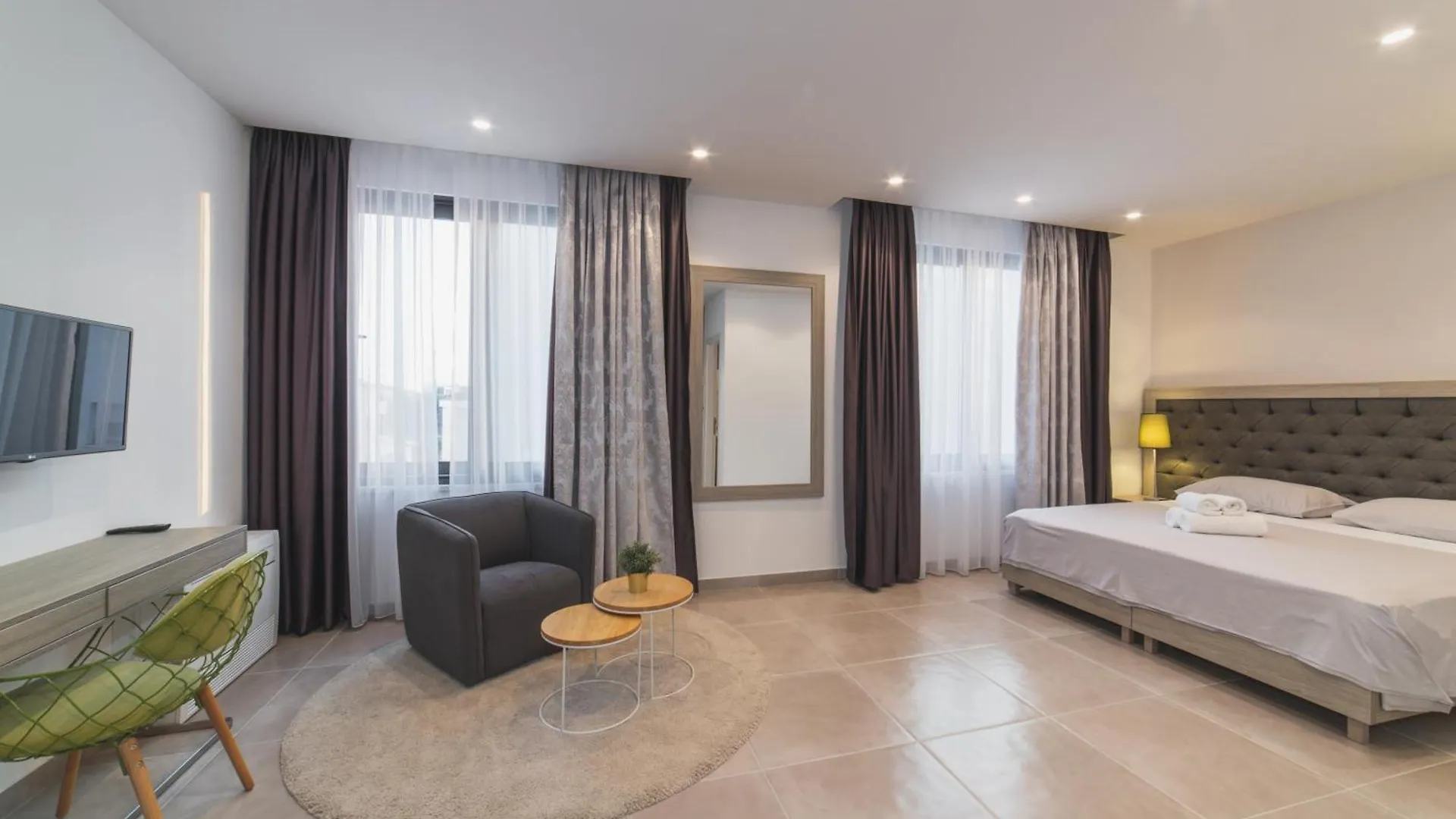 Luxury Villa Close To The Beach With Pool Abeona Trogir